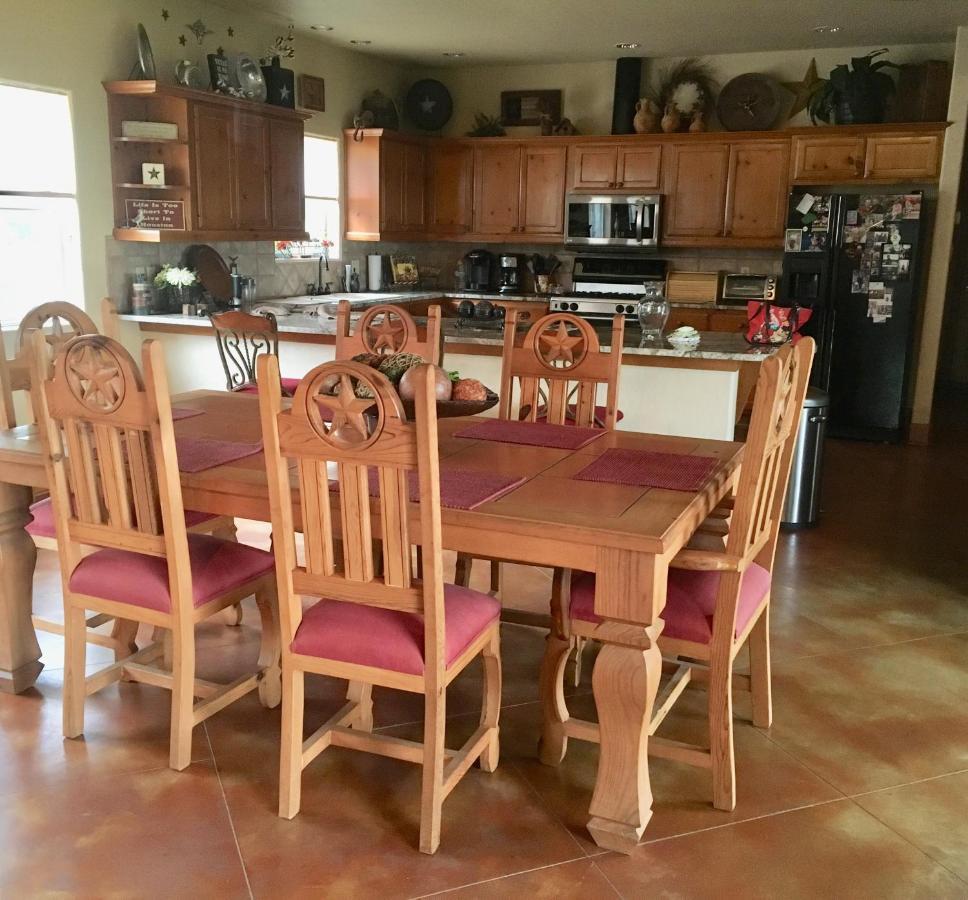 Casa Del Rio Bed And Breakfast Бастроп Экстерьер фото